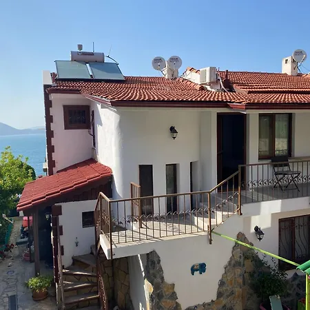 Goenuel Evim Bogazici